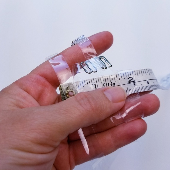 1 Pair Of Transparent Silicone Bra Straps - Picture 6 of 6